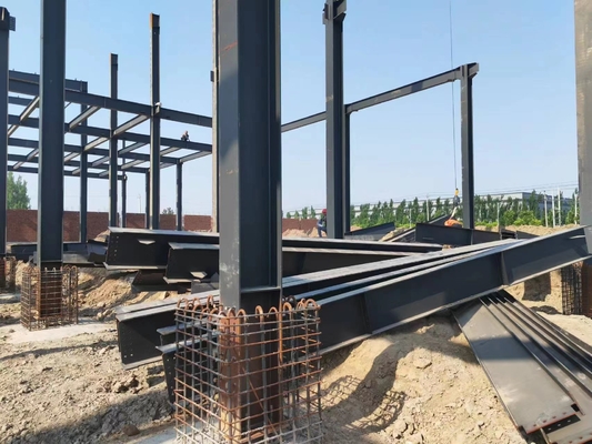 Les bâtiments fabriqués en acier de Resistanc de vent traient des cheptels laitiers effrayent le bâtiment jeté de ferme