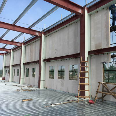 Fabrique de structures modulaires en acier préfabriquées entrepôt de charpente en acier préfabriqué