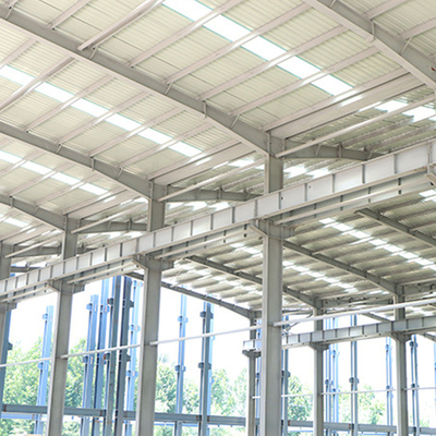 Construction de bâtiments préfabriqués / préfabriqués en acier