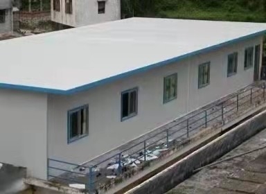 Chambre de cadre en acier légère de peinture de mesure traitant l'atelier avec la grue
