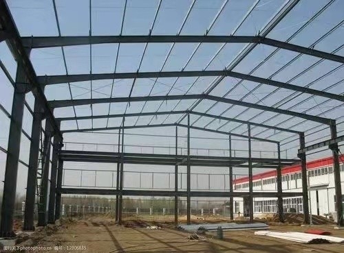 Le double en acier industriel agricole de bâtiments d'OEM enjambent le hangar pré machiné